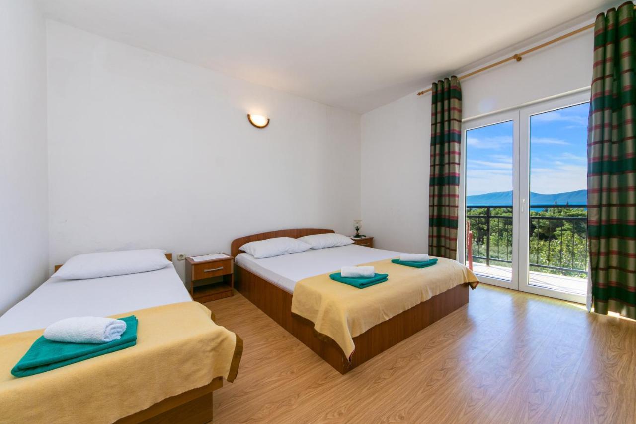 Apartments with a parking space Gradac, Makarska - 14708 Bagian luar foto